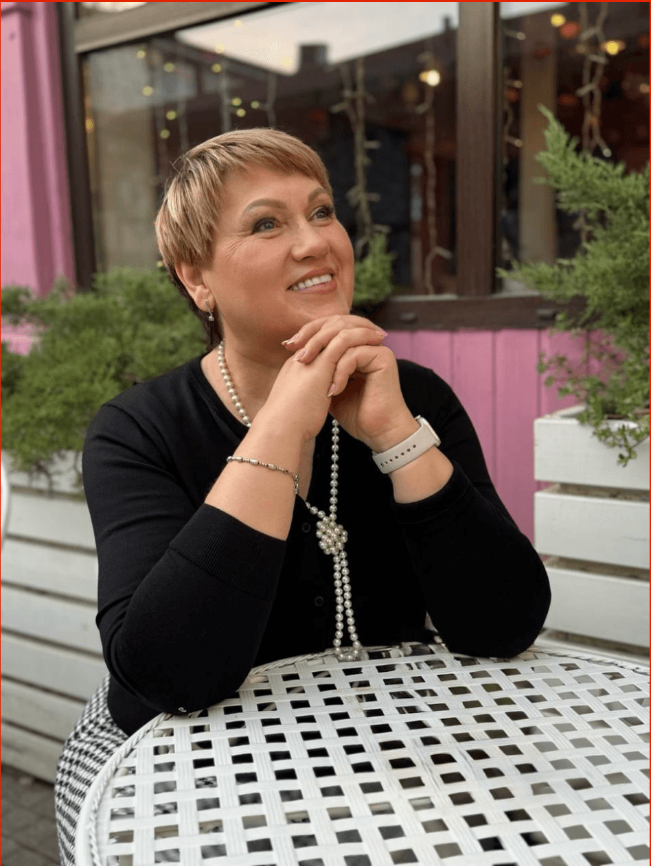 Елена Шапошникова